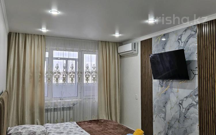 1-бөлмелі пәтер · 35 м² · 7/9 қабат, мкр 11 81, бағасы: 13 000 ₸ в Актобе — фото 8