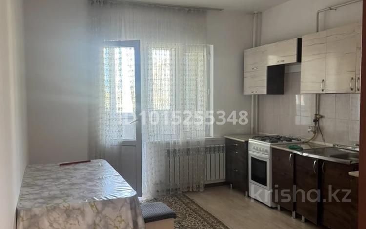3-бөлмелі пәтер · 90 м² · 1/5 қабат, Байтерек ш/а. — Рядом больница,школа НИШ, бағасы: 135 000 ₸ в Таразе, мкр Байтерек — фото 2