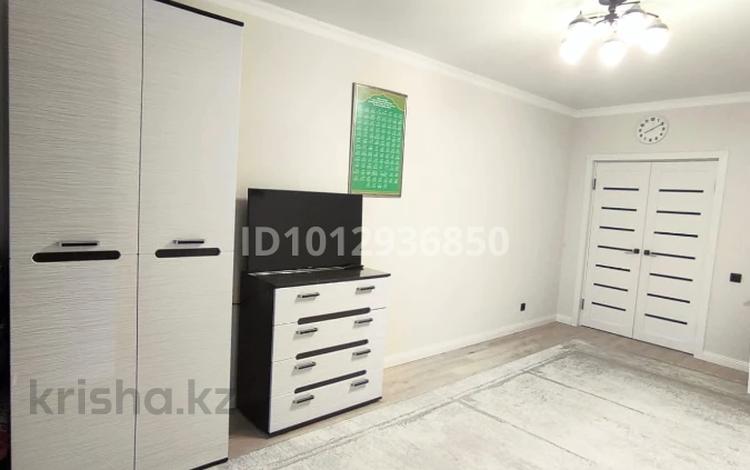 1-комнатная квартира · 42.3 м² · 4/13 этаж, Ракымжан Кошкарбаев 48 за 34 млн ₸ в Астане, Сарайшык р-н — фото 3