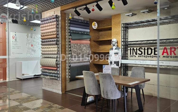 Офисы, магазины и бутики, кабинеты и рабочие места, студии · 174 м² за 957 000 ₸ в Астане, Алматы р-н — фото 2
