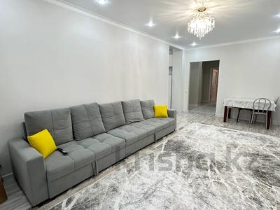 3-бөлмелі пәтер, 85 м², 5/9 қабат, Азильхана Нуршаикова 10, бағасы: 37.5 млн 〒 в Астане, Есильский р-н