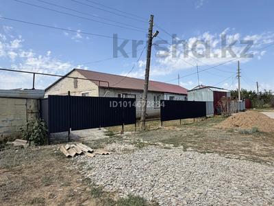 Часть дома · 3 комнаты · 100 м² · 5 сот., мкр. Зачаганск пгт, П Серебрикова — П Серебрикова за 11 млн ₸ в Уральске