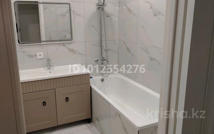 2-комнатная квартира · 50 м² · 2/5 этаж, Ихсанова 52 за 27 млн ₸ в Уральске, мкр Школьник — фото 2