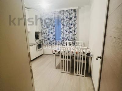 3-комнатная квартира, 97 м², 2/9 этаж помесячно, Туран 55 за 280 000 〒 в Астане, Есильский р-н