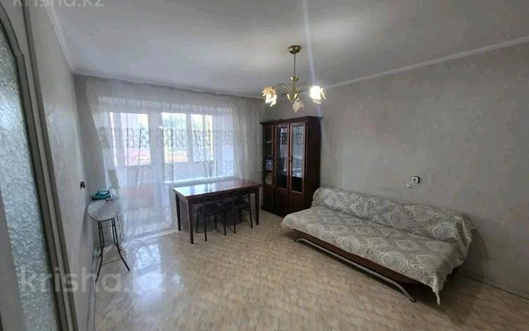 2-бөлмелі пәтер · 50 м² · 2/10 қабат, Шакарима 15, бағасы: 25.5 млн ₸ в Семее — фото 2