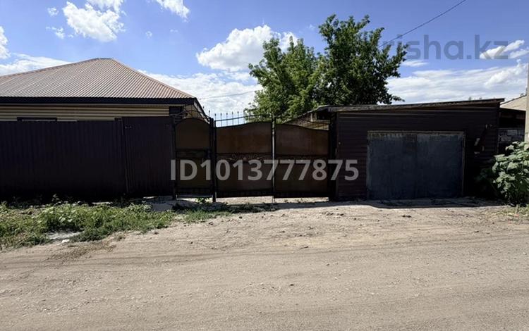 Отдельный дом · 4 комнаты · 72.8 м² · 167.1 сот., Красноярская 3 за 19 млн ₸ в Семее — фото 2