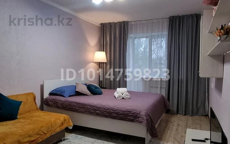 1-бөлмелі пәтер · 33 м² · 2/5 қабат, Абиша Кекилбайулы 129/3, бағасы: 15 900 ₸ в Алматы — фото 2