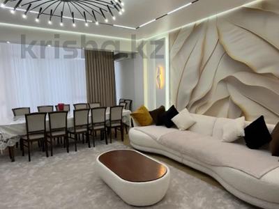 4-комнатная квартира · 170 м² · 3/9 этаж, мкр 12 38 за 73.2 млн 〒 в Актобе