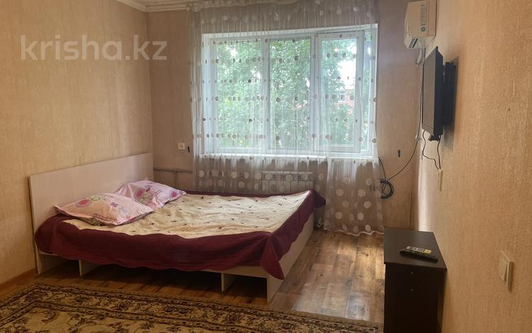 1-комнатная квартира, 30 м², 4/4 этаж помесячно, Иляева — Рыскулбекова