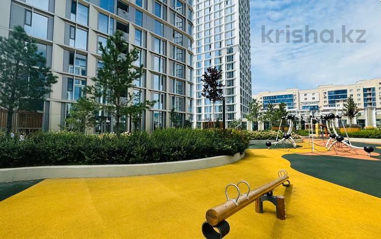 3-комнатная квартира · 107 м² · 19/20 этаж, Сарайшык 34а за 101 млн 〒 в Астане, Есильский р-н — фото 2