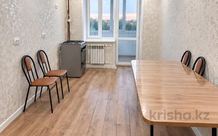 1-комнатная квартира · 44 м² · 4/5 этаж, Циолковского за 18 млн ₸ в Уральске — фото 2