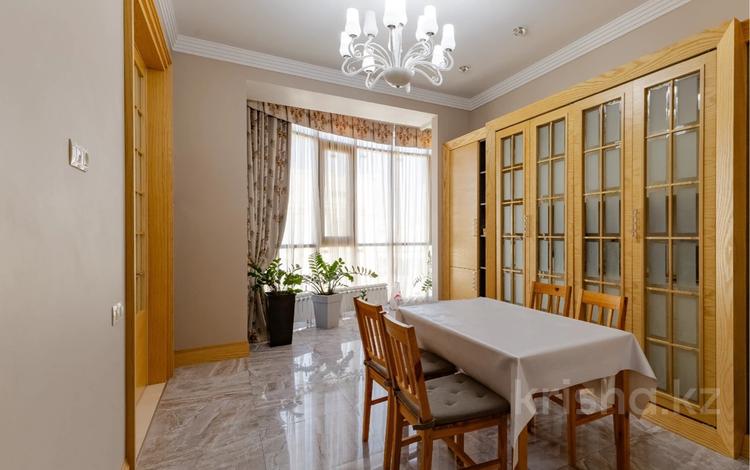5-комнатная квартира · 210 м² · 6/6 этаж, Сыганак 14/1 за 360 млн ₸ в Астане, Есильский р-н — фото 2