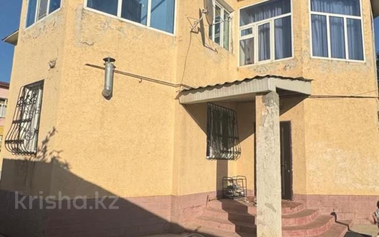 Отдельный дом · 3 комнаты · 150 м² · 10 сот., Габдулина 9 за 39.5 млн ₸ в Макинске — фото 2