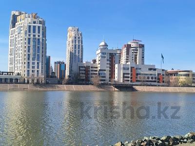 3-бөлмелі пәтер · 125 м² · 5/9 қабат, Кабанбай батыра 2/7, бағасы: 80 млн ₸ в Астане, Есильский р-н
