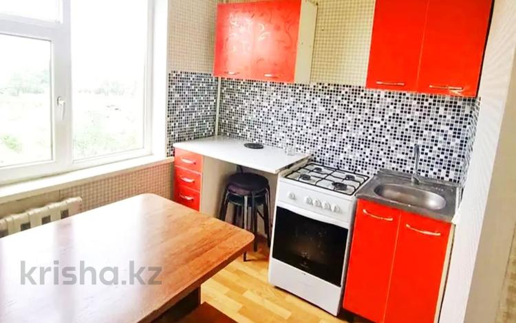 2-комнатная квартира · 43 м² · 4/5 этаж, Мкр. Самал — Школа 12 за 15.5 млн ₸ в Талдыкоргане, мкр Самал — фото 9