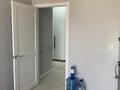 2-бөлмелі пәтер · 61 м² · 9/10 қабат, Строителей 33/4, бағасы: 34 млн ₸ в Караганде, Казыбек би р-н — фото 14