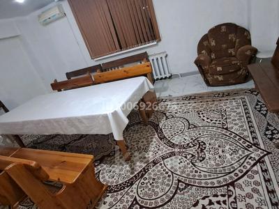 Отдельный дом · 6 комнат · 250 м², мкр. Алтын орда 65а — Алии Молдагуловой за 400 000 〒 в Актобе