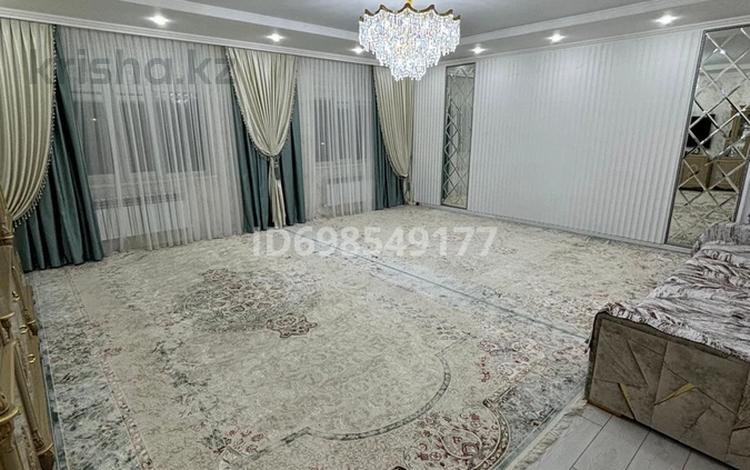 4-комнатная квартира · 156 м² · 7/7 этаж, 19-й мкр 40 за 60 млн ₸ в Актау — фото 2