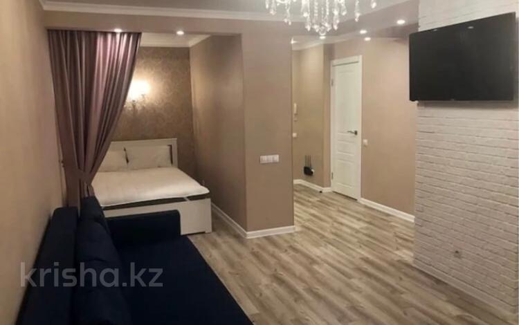 1-комнатная квартира · 36 м² · 2/5 этаж, Самал — Мкр Самал, ЕВРО за 2 000 〒 в Талдыкоргане, мкр Самал — фото 2