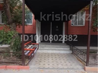 1-бөлмелі пәтер · 30 м² · 1/5 қабат, Рысбек батыра, бағасы: 100 000 ₸ в Таразе