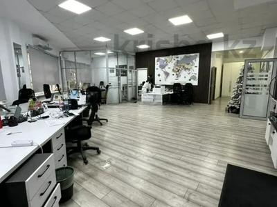 Свободное назначение, офисы, салоны красоты, фитнес и спорт, медцентры и аптеки, образование, развлечения, конференц-залы, кабинеты и рабочие места, студии · 250 м² за 2.5 млн 〒 в Алматы, Бостандыкский р-н