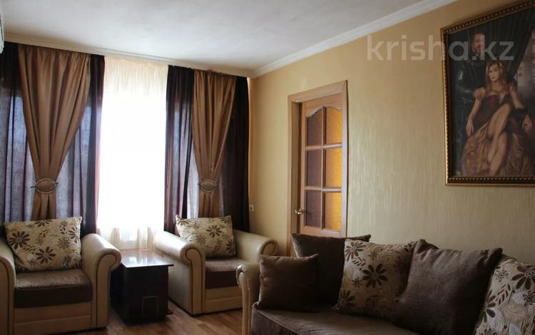 2-комнатная квартира · 42 м² · 5/5 этаж, 1 Мая 11 — Крупская за 11 000 ₸ в Павлодаре — фото 2