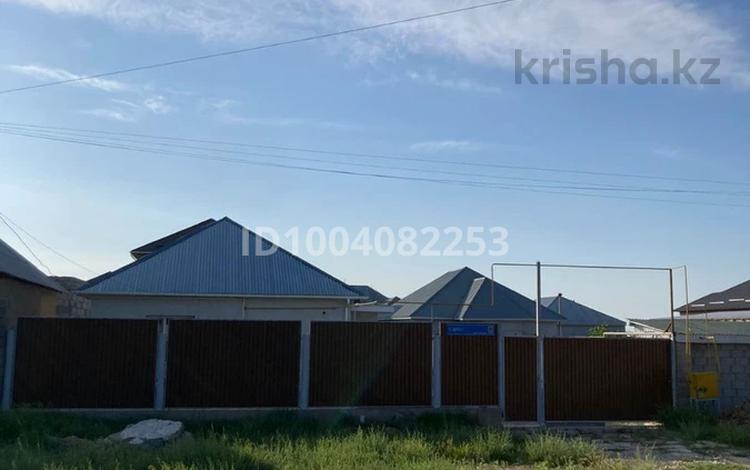 Отдельный дом · 4 комнаты · 80 м² · 7.2 сот., мкр Акжайык, Сарбаз 61 — Возле 88 школы за 38 млн ₸ в Шымкенте, Абайский р-н — фото 2