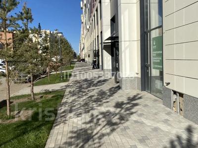 Свободное назначение, магазины и бутики, салоны красоты, медцентры и аптеки, образование · 92.1 м² за 80 млн ₸ в Астане, Нура р-н