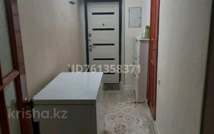 2-бөлмелі пәтер · 54 м² · 2/2 қабат, Нусипова 5 КВ.4, бағасы: 18 млн ₸ в Балпыке Би — фото 2