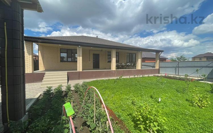 Отдельный дом · 4 комнаты · 178 м² · 7.5 сот., мкр. Алтын орда, Саздинское лесничество 228 за 100 млн 〒 в Актобе — фото 2