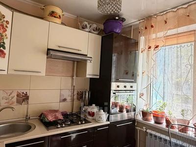 2-комнатная квартира · 49 м² · 1/5 этаж, мкр Шанхай, ул.Рыскулова за 13.5 млн ₸ в Актобе