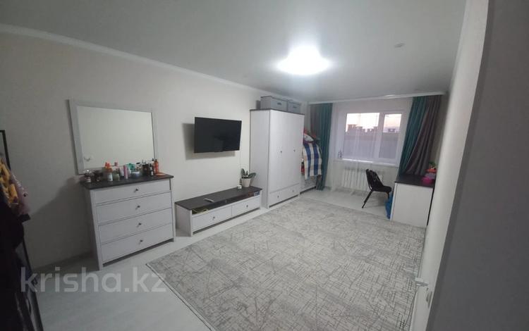 1-комнатная квартира · 43.2 м² · 6/6 этаж, мкр. Алтын орда за 12.5 млн ₸ в Актобе — фото 3
