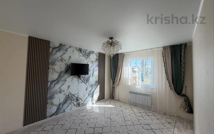 Отдельный дом · 3 комнаты · 90 м² · 4 сот., Майкы би за 27 млн ₸ в Уральске — фото 2