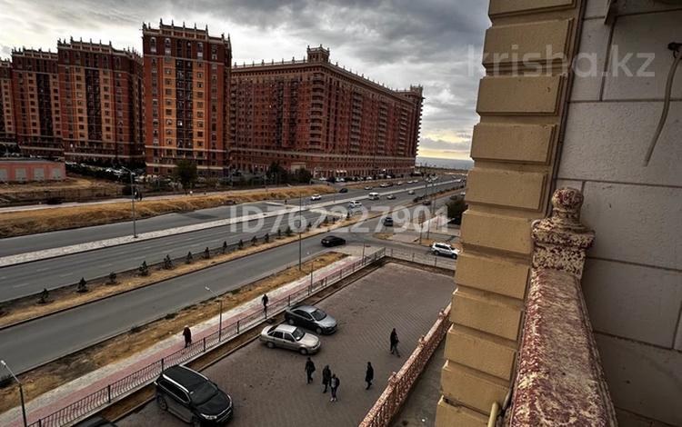 1-бөлмелі пәтер · 53 м² · 4/10 қабат, 18А мкр 10, бағасы: 150 000 ₸ в Актау — фото 2