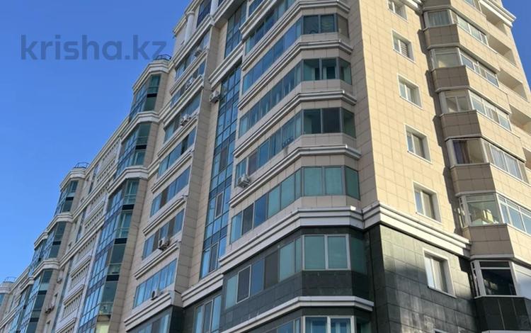 3-бөлмелі пәтер · 124 м² · 10/13 қабат, Достык 14/2, бағасы: 70 млн ₸ в Астане, Есильский р-н — фото 2