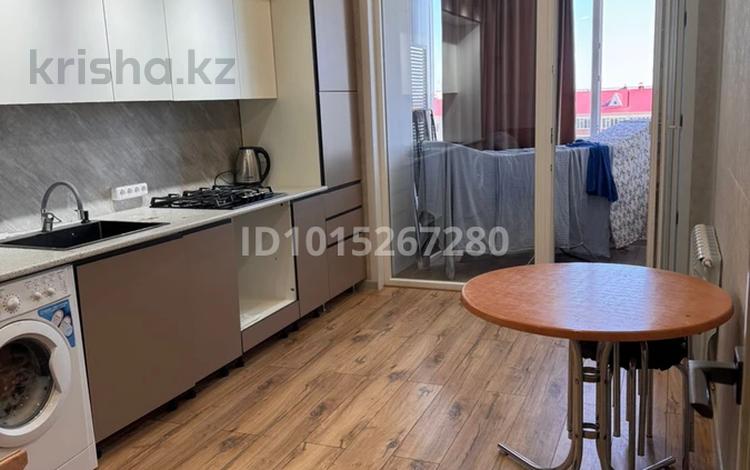 1-комнатная квартира · 47 м² · 7/10 этаж, Самал 86 — кеменгер за 21 млн ₸ в Уральске — фото 2