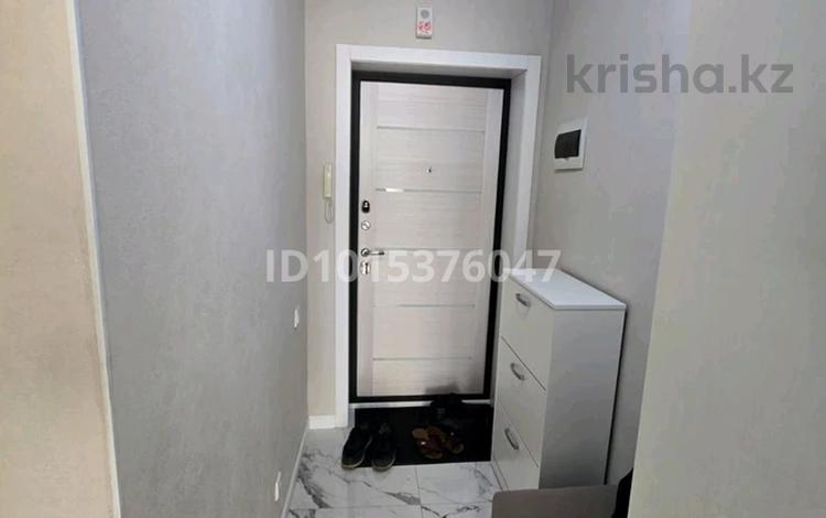 3-бөлмелі пәтер · 72 м² · 10/18 қабат, мкр Шубар, Сарайшык, бағасы: 36 млн ₸ в Астане, Есильский р-н — фото 2