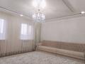 Отдельный дом · 4 комнаты · 200 м² · , мкр Жулдыз-2, Караш Калиев 40 — Возле магазина Орбиты за 43 млн ₸ в Атырау — фото 3