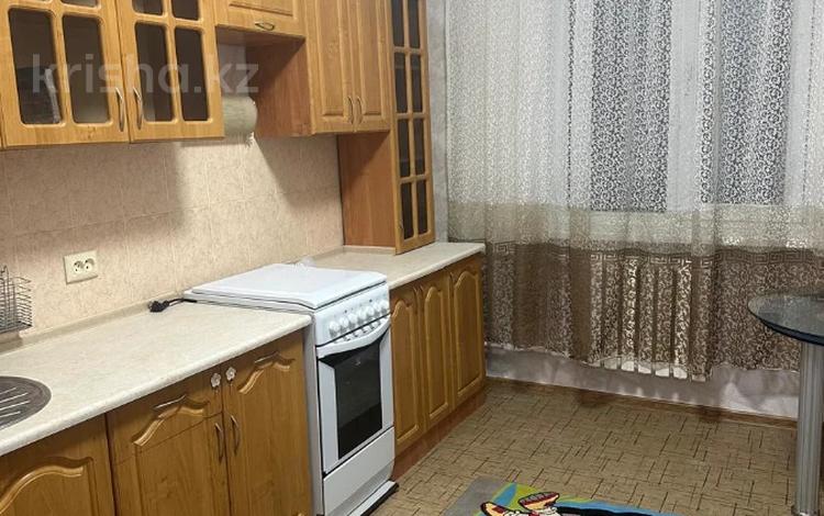 1-комнатная квартира · 45 м² · 3/9 этаж помесячно, мкр Жетысу-2 3 — Саина