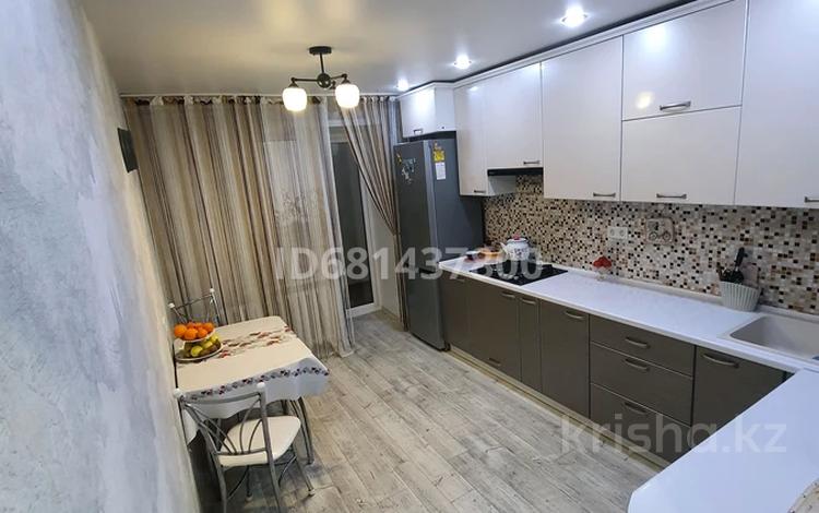 1-комнатная квартира · 42 м² · 1/10 этаж, Гагарина 2/8 — Квант, Миграционный центр за 150 000 ₸ в Уральске — фото 2
