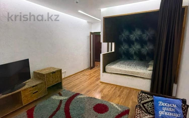 1-комнатная квартира · 45 м² · 9/17 этаж, Мамыр-1 за 32 млн ₸ в Алматы, Ауэзовский р-н — фото 2