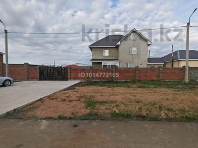 Отдельный дом · 5 комнат · 200 м² · 10 сот., 070 23 за 55 млн ₸ в Каражар
