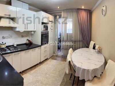 4-комнатная квартира · 100 м² · 2/2 этаж, Микрорайон 3 5 — Микрорайон 3 за 33 млн 〒 в Есик