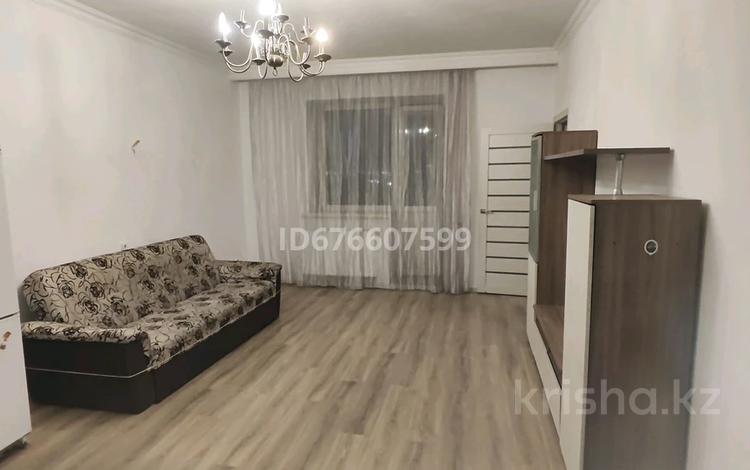 3-комнатная квартира · 80 м² · 10/10 этаж, Ауэзова 38/1 за 270 000 ₸ в Астане, Сарыарка р-н — фото 16