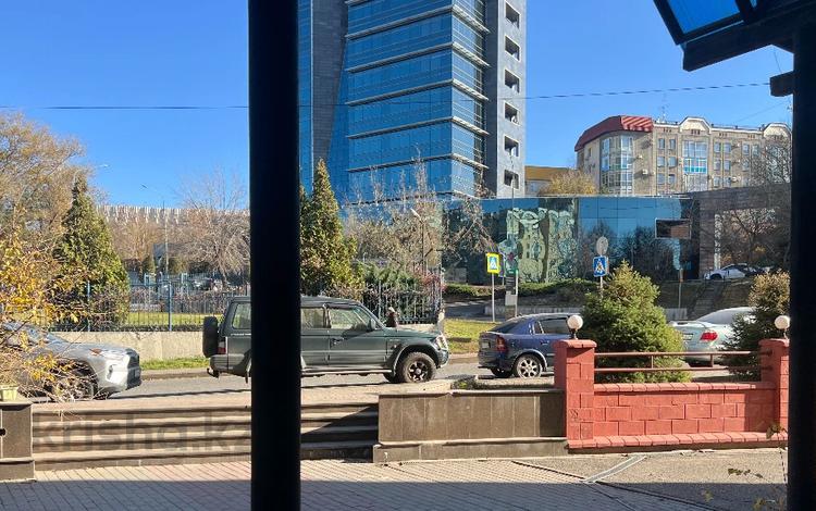 Свободное назначение, медцентры и аптеки, развлечения · 844.8 м² за ~ 319.4 млн ₸ в Алматы, Бостандыкский р-н — фото 2