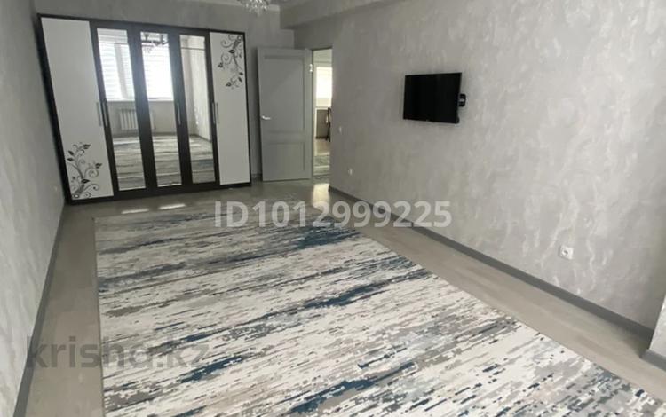 1-бөлмелі пәтер · 50.2 м² · 2/9 қабат, 17-ш/а. 84, бағасы: 12 000 ₸ в Актау, 17-й мкр — фото 2