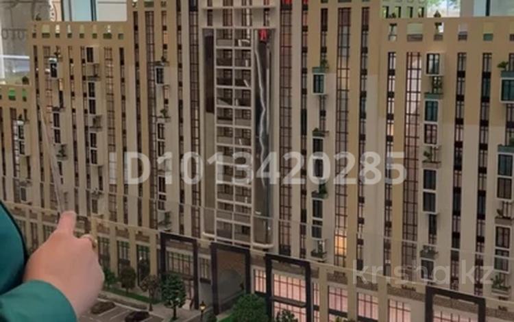 4-комнатная квартира · 165 м² · 8/9 этаж, 32А мкр 5 — Есенов за 40 млн ₸ в Актау — фото 2