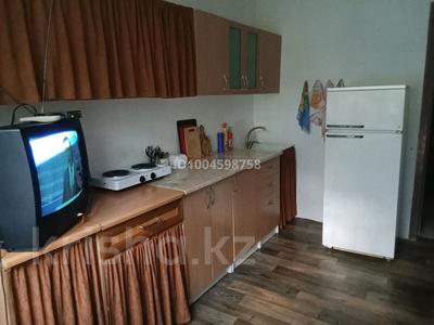 1-комнатная квартира · 32 м² · 2/4 этаж, Островского 34/2 за 7.8 млн 〒 в Усть-Каменогорске