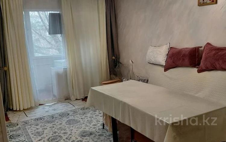 2-комнатная квартира · 43 м² · 3/5 этаж, мкр Аксай-2 за 30.5 млн ₸ в Алматы, Ауэзовский р-н — фото 2
