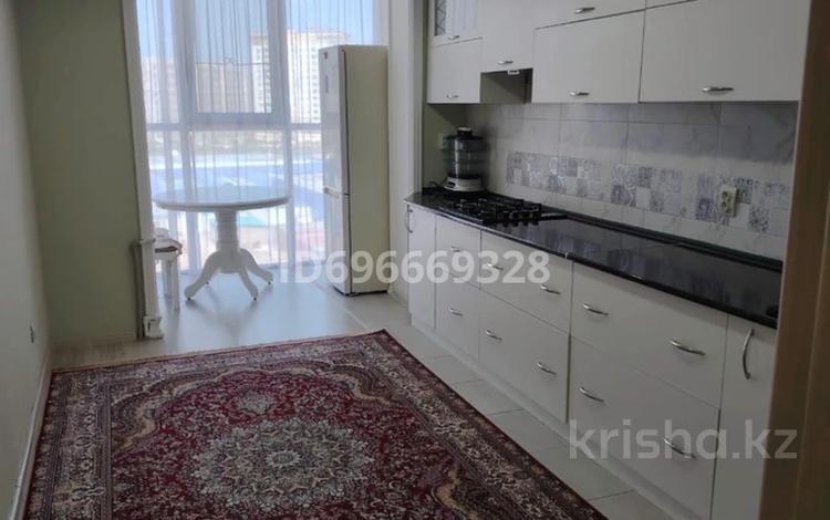 2-комнатная квартира · 64 м² · 6/6 этаж, 31А мкр 4 — жк Жібек жолы за 18 млн 〒 в Актау — фото 2